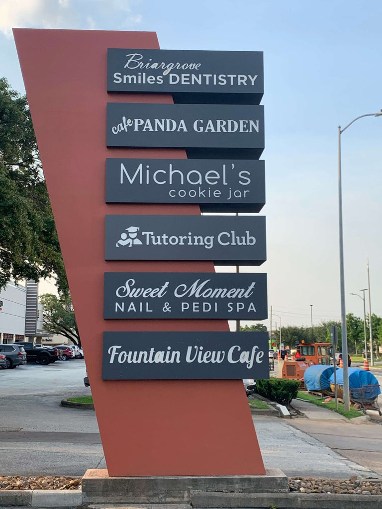 Multi-Tenant Signage